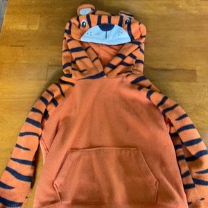 Boys 5T tiger hoodie